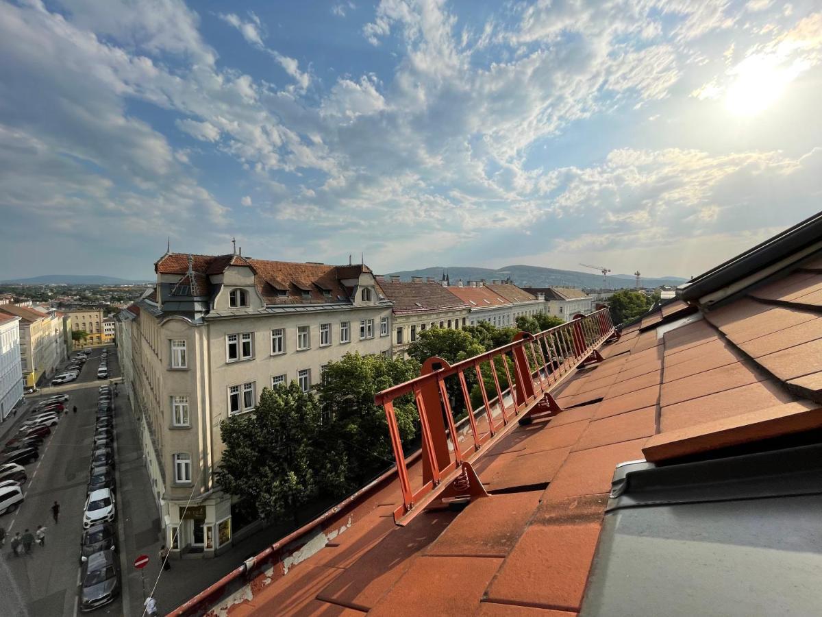 Modernes Appartement mit Fernblick Wien Exterior foto