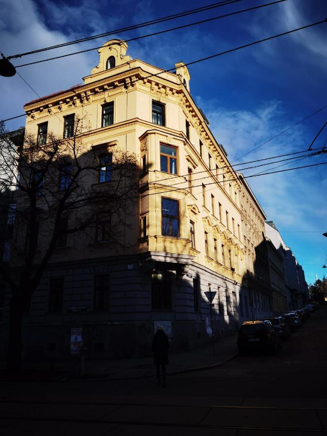 Modernes Appartement mit Fernblick Wien Exterior foto