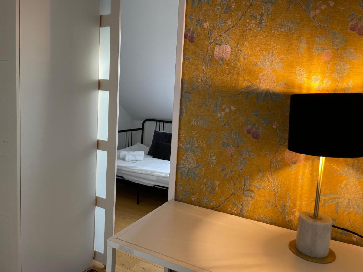 Modernes Appartement mit Fernblick Wien Exterior foto