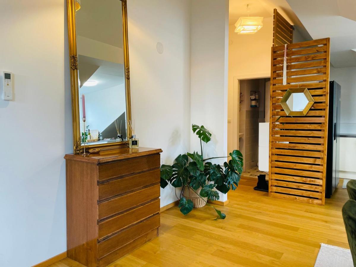 Modernes Appartement mit Fernblick Wien Exterior foto